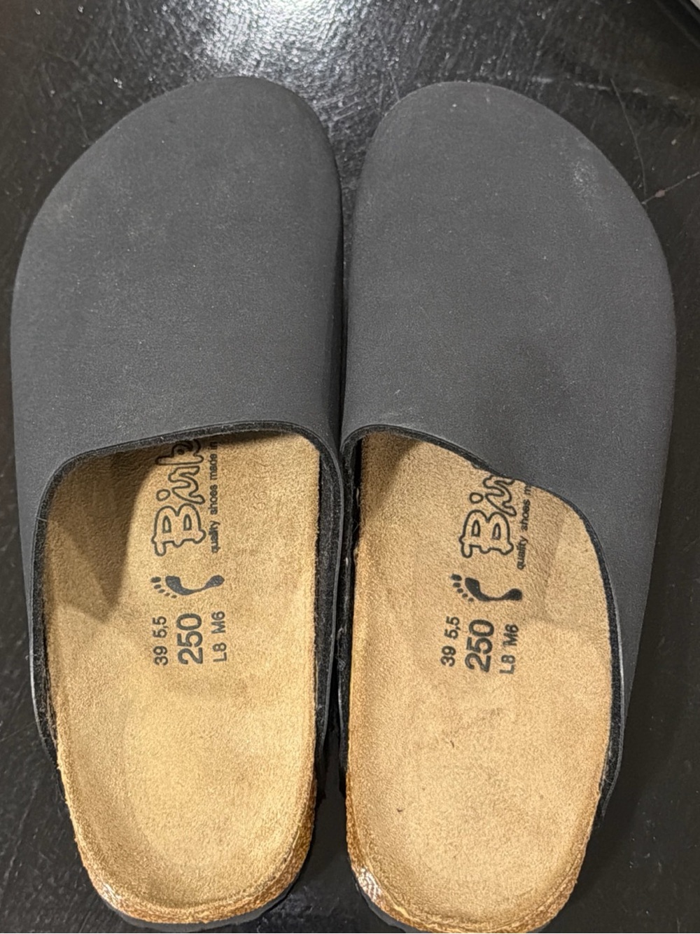 Birki’s Boston Clogs Women’s EU 39 US 8 Narrow Black Leather Cork Footbed